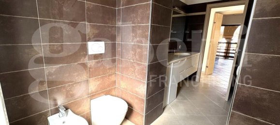 3 rooms Apartment in Cernusco sul Naviglio, Italy No. 13176 18