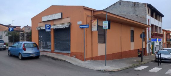 Gewerbliche Immobilie in Ploaghe, Italy 200m², Nr. 252252 4