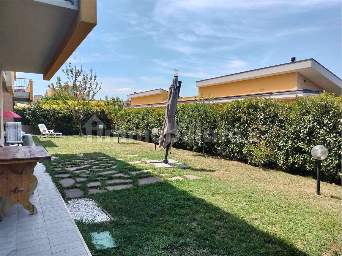 3 bedrooms Apartment in Ancona, Italy No. 355810