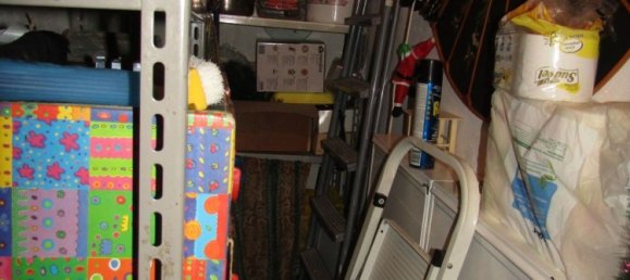 4-salle Appartement à Carrara, Italy No. 47590 16