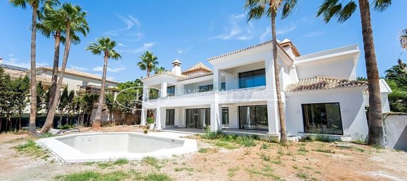 Villa T6 em Marbella, Spain N.º 27827 2