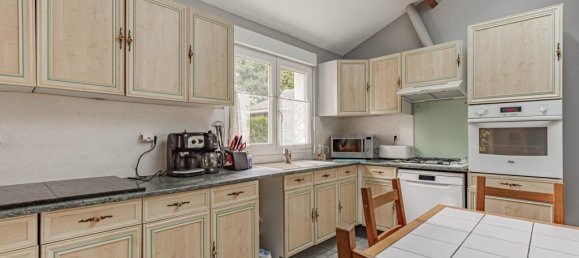 4 bedrooms House in Saint-Herblain, France No. 299960 4