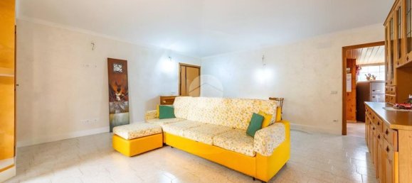 Квартира с 2 комнатами в Рим, Италия № 64553 2