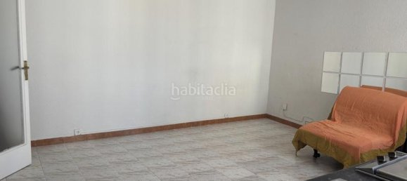 1 Schlafzimmer Penthouse in Sant Marti, Spain, Nr. 179600 2
