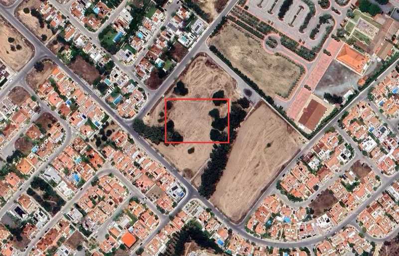 Terreno em Strovolos, Cyprus 16745 m² N.º 17812