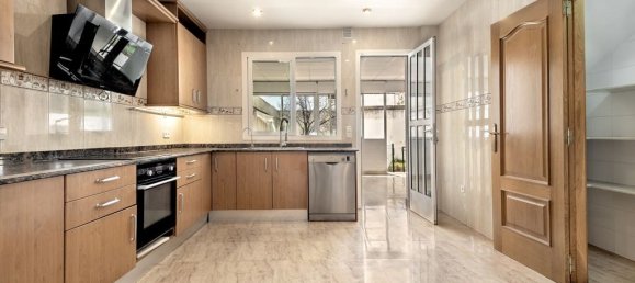 5 bedrooms House in Palma de Majorca, Spain No. 134077 3