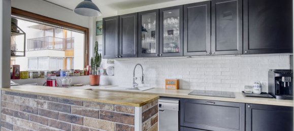 2 bedrooms Apartment in Yvelines, France No. 163663 2