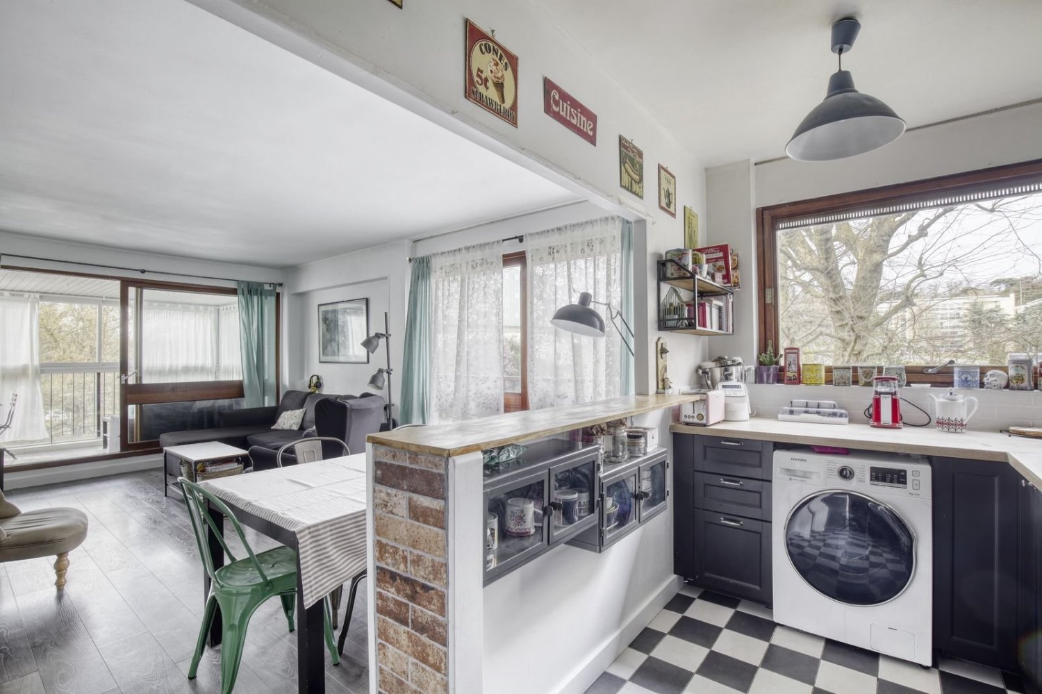 2 bedrooms Apartment in Yvelines, France No. 163663