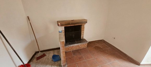 2 bedrooms House in Rieti, Italy No. 357315 7