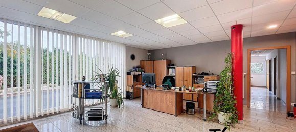 Офис с 2 спальнями в Банвир, Франция № 224484 3