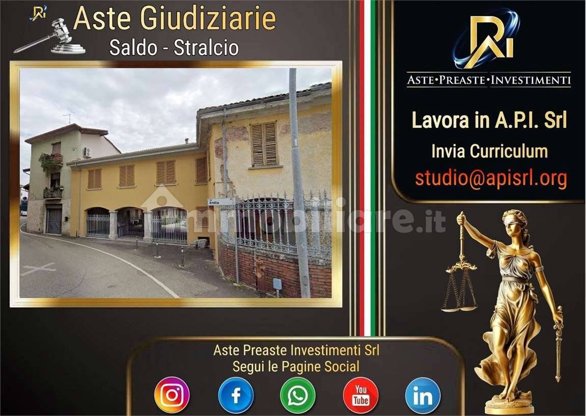 1 bedroom Apartment in Villa Cortese, Italy No. 268390