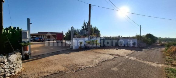 Дом с 7 спальнями в Конверсано, Италия № 305825 2