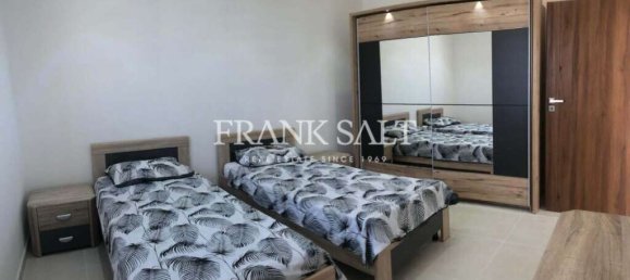 2 Schlafzimmer Penthouse in Swieqi, Malta, Nr. 6818 9