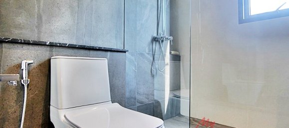 2 bedrooms Condo in Pattaya, Thailand No. 3060 13