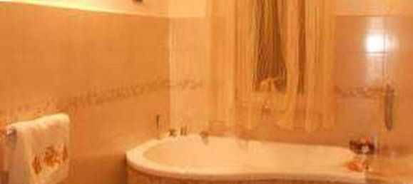 Квартира с 3 спальнями в Кастелламмаре ди Стабия, Италия № 327438 11