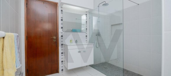 Villa de 4 dormitorios en Lagoa, Portugal No. 337256 5