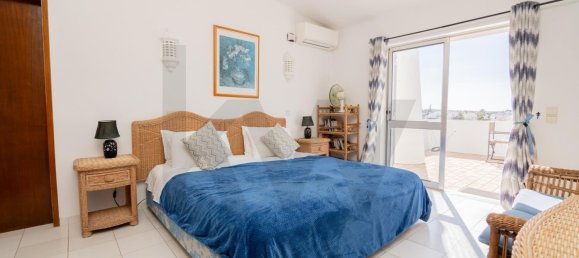 Villa de 4 dormitorios en Lagoa, Portugal No. 337256 20