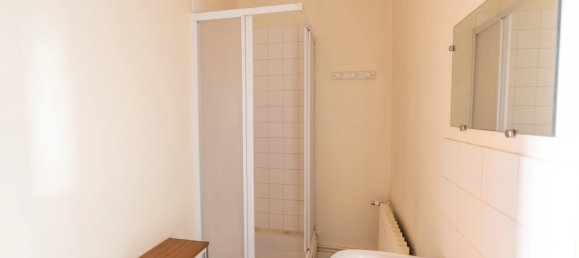 4 bedrooms Building in Laon, France No. 40740 10