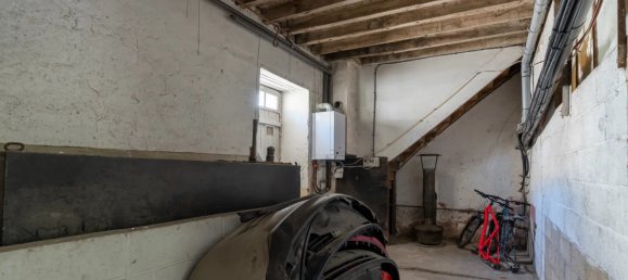 4 bedrooms Building in Laon, France No. 40740 4