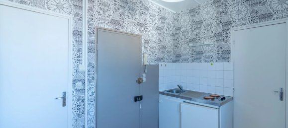 4 bedrooms Building in Laon, France No. 40740 11