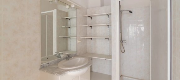 4 bedrooms Building in Laon, France No. 40740 7