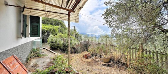 4 غرف نوم فيلا في Avegno, Italy رقم 297653 22