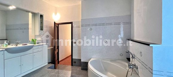 4 غرف نوم فيلا في Avegno, Italy رقم 297653 19