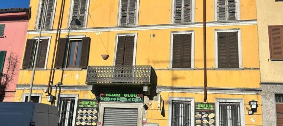 3 rooms Apartment in Garlasco, Italy No. 5485 2
