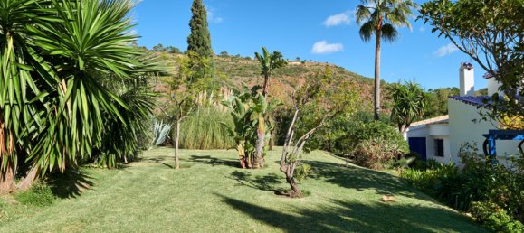 2 bedrooms House in Estepona, Spain No. 99054 3