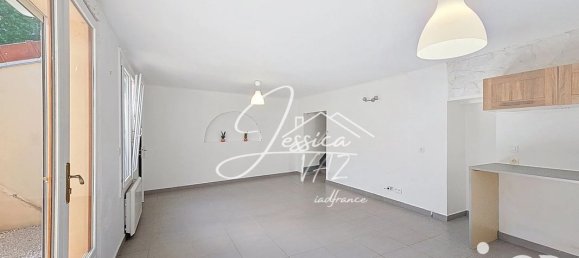 2 bedrooms House in Le Plessis-Belleville, France No. 330335 5