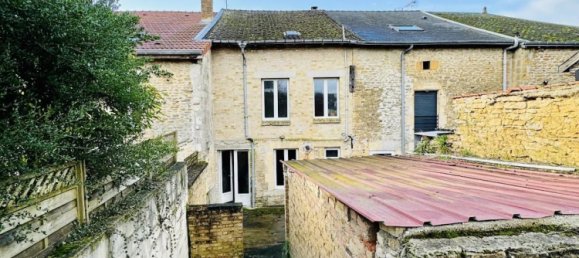 4 rooms House in Charbogne, France No. 72722 6