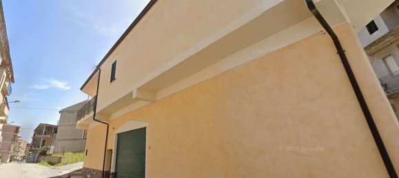 7 rooms Apartment in Cutro, Italy No. 183016 9