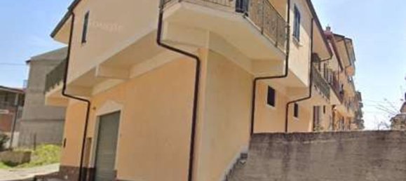 7 rooms Apartment in Cutro, Italy No. 183016 8