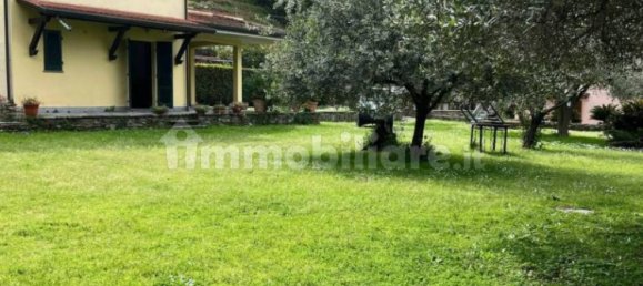 4 bedrooms Villa in Montignoso, Italy No. 349465 2
