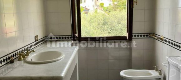 4 bedrooms Villa in Montignoso, Italy No. 349465 10