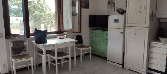2 rooms Apartment in Licciana Nardi, Italy No. 261562 3