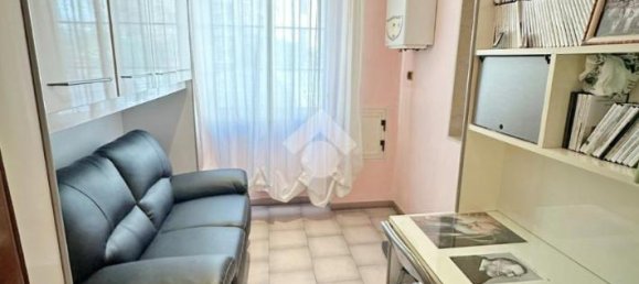 3 rooms Apartment in Foggia, Italy No. 163754 5