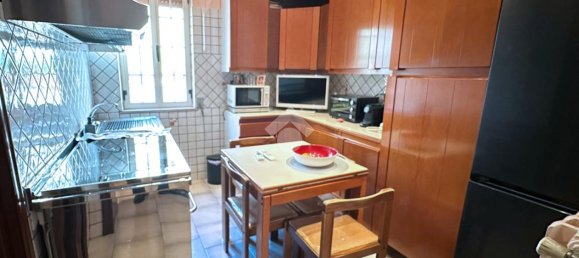 3 rooms Apartment in Foggia, Italy No. 163754 3