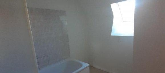 Casa de 2 dormitorios en Pontivy, France No. 284953 3