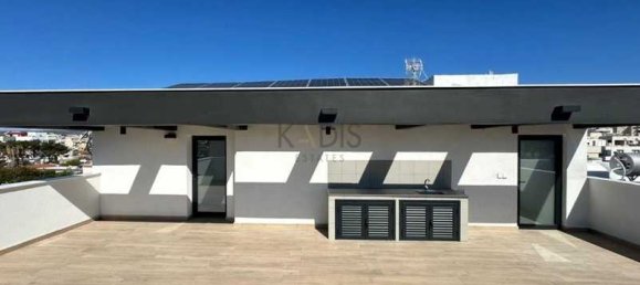 Ático de 4 dormitorios en Limassol, Cyprus No. 18380 2