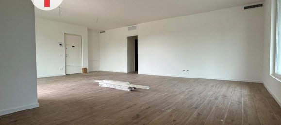 4 rooms Apartment in Padua, Italy No. 232994 8