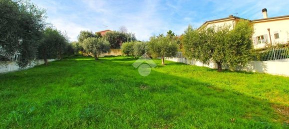 Terrain à Tortoreto, Italy 1075m² No. 112025 8