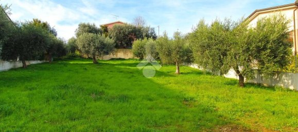 Terrain à Tortoreto, Italy 1075m² No. 112025 2