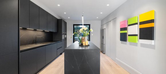 4 bedrooms House in London, United Kingdom No. 13268 10