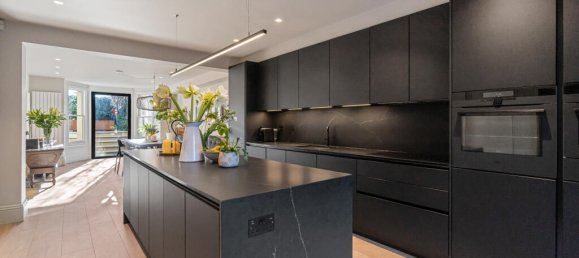 4 bedrooms House in London, United Kingdom No. 13268 7