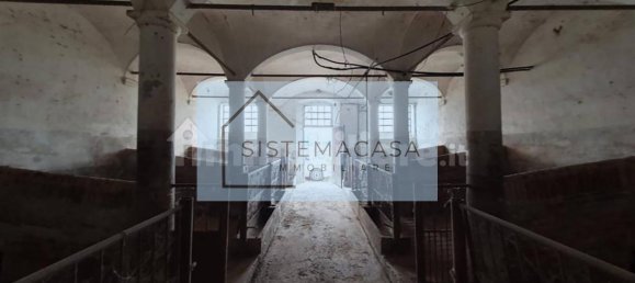 Дом с 9 комнатами в Форли, Италия № 235613 7