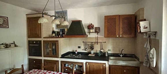 6 rooms House in Massarosa, Italy No. 100412 25