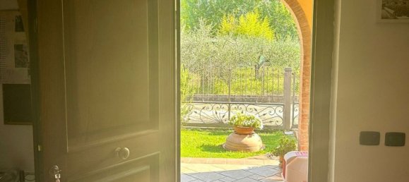 6 rooms House in Massarosa, Italy No. 100412 11