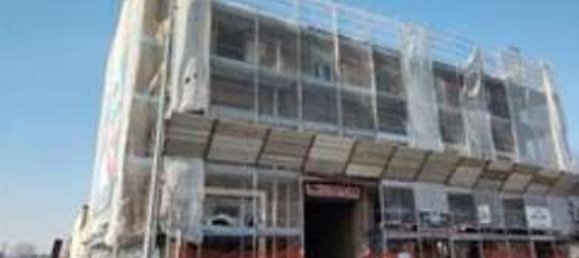 Apartamento de 3 habitaciónes en Monza, Italy No. 6648 4