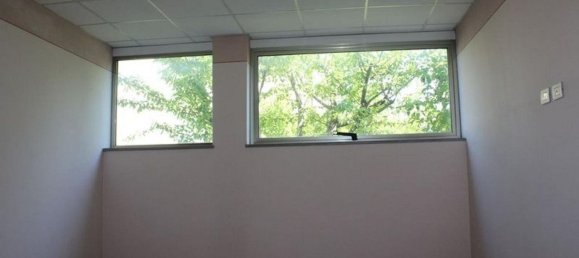 257m² Commercial property in Ponsacco, Italy No. 372695 20